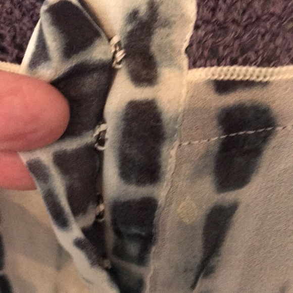 Free People Camisole long and semi transparent in Size Medium. In shade of blue - Picture 5 of 7